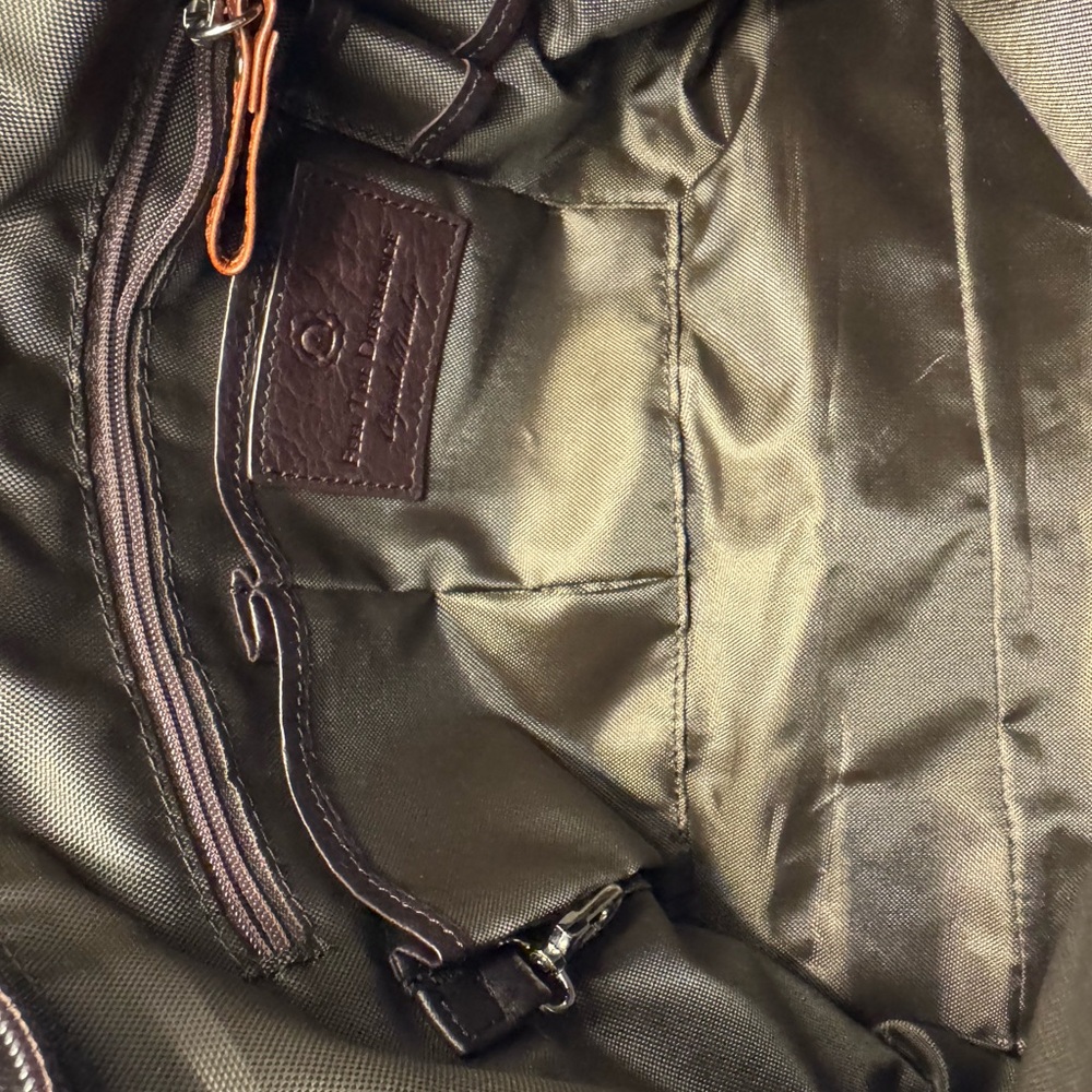 Osgoode Marley 7103 Soft Raisin Cashmere Leather Crossbody Handbag - Picture 10 of 11